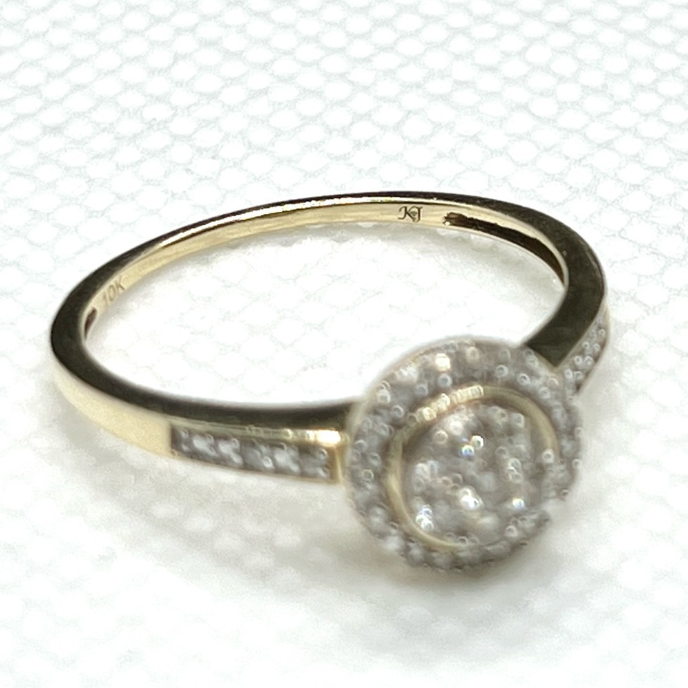 EUC 💎 FLOWER CLUSTER RING - Picture 6 of 12